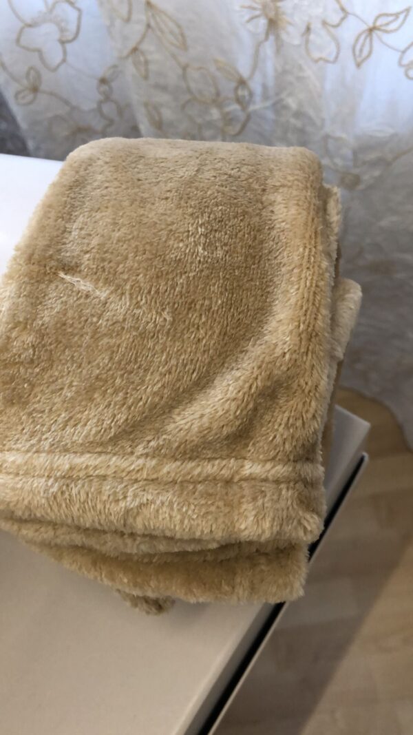 Plaid in ecopelliccia "Furry" Ibena - immagine 2