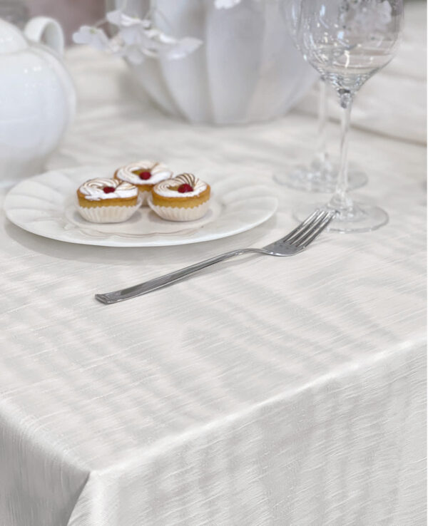 Tovaglia "Estetica" Blumarine - immagine 2